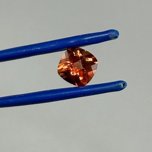 lot 49 image: 1.87 Carat Orange Labradorite Faceted Cushion Square Cut