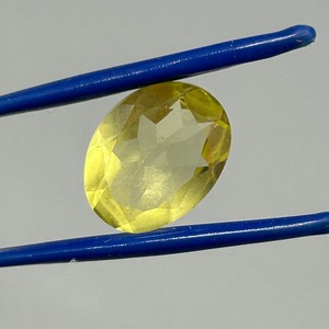 lot 74 image: 8.42 Carat Lemon Quartz Faceted Oval Cut