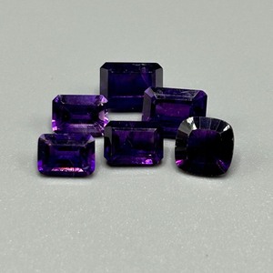 lot 79 image: 7.54 Carat Amethyst Mixed Cut - Various Size & Shape Set of Loose Stones