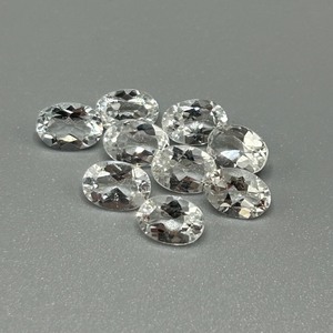 lot 98 image: 7.74 Carat Rock Crystal Colorless Quartz Set of 9 Loose Stones