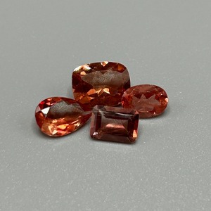 lot 105 image: 4 Carat Red Labradorite Faceted Mixed Cut - Various Size & Shape Set of 4 Loose Stones