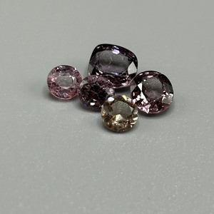 lot 172 image: 4.79 Carat Spinel Faceted Mixed Cut - Various Size, Color & Shape Set of 5 Loose Stones