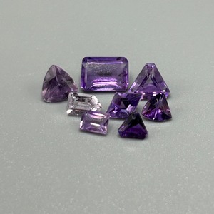 lot 90 image: 2.82 Carat Amethyst Mixed Cut - Various Size & Shape Assorted Lot of Loose Stones