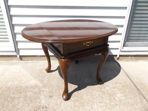 lot 10 image: 2 SOLID WOOD Cabriole Drop Leaf and Accent Tables