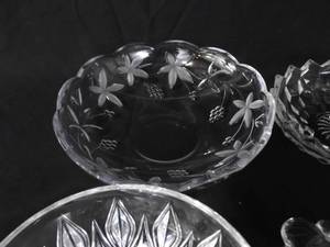 lot 21 image: Large Lot of Antique Crystal