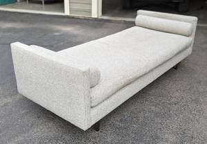 Room and Board Jasper Chaise Sofa