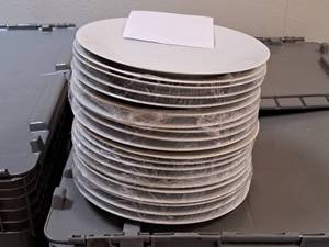 lot 171 image: Lot of (20) 10-12 Dinner Plates