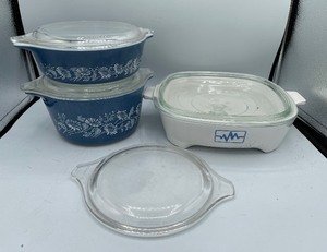 lot 30 image: Two Vintage Pyrex Colonial Mist and Corelle Dish