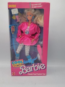 lot 78 image: Vintage Mattel Cool Times Barbie