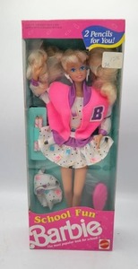 lot 79 image: Vintage School Fun Barbie