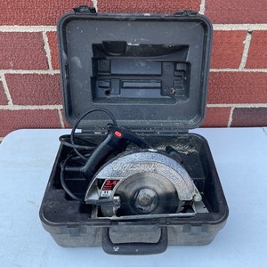 lot 61 image: SKIL Circular Saw with Hardcase