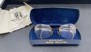 lot 159 image: Vintage Eyeglasses marked Dr. D. Platt Albert Lea MN