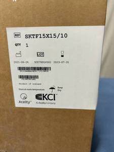 lot 84 image: 1 Case NEW KCI Acelity SKTF15X1510 Snap Therapy System Advanced Dressing Kit