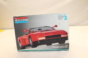 Testarossa Convertible and Dodge Viper RT10 Model Car Parts