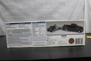 Revell Fords Limited Edition 2000 Harley-Davidson F-150 Pickup Model Car Kit