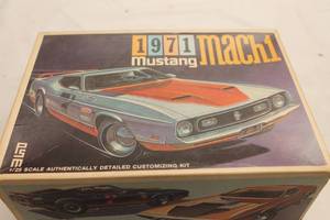 1971 Mustang Mach 1 Model Car Parts