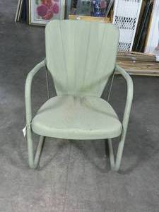 lot 74 image: Green Metal Patio Chair