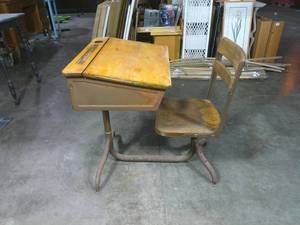lot 115 image: Turn of the Century Kids Writing Desk