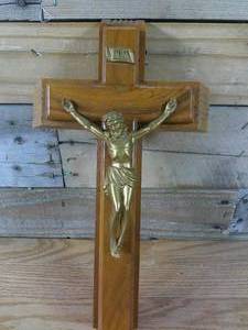 lot 129 image: Hangable Crucifix Prayer Kit