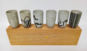 lot 28 image: Vintage Ceramic Sake Cups in Wooden Box