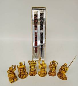 lot 46 image: Vintage Set of Six Figurines with with Chopsticks