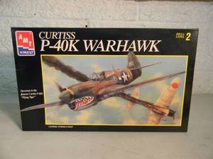 NEW IN BOX - AMT ERTL CURTISS P-40K WARHAWK 148 SCALE MODEL KIT #8794 - GREAT PIECE - SEE PICTURES