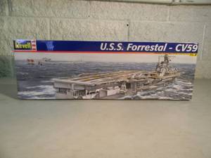 NEW SEALED IN BOX - REVELL U.S.S. FORRESTAL - CV59 1542 SCALE MODEL KIT #5022 - FANTASTIC PIECE - SEE PICTURES