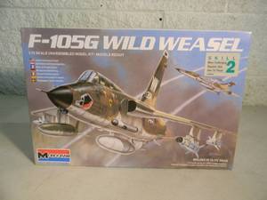 NEW IN BOX - MONOGRAM F-105G WILD WEASEL 172 SCALE MODEL KIT #5431 - GREAT PIECE - SEE PICTURES