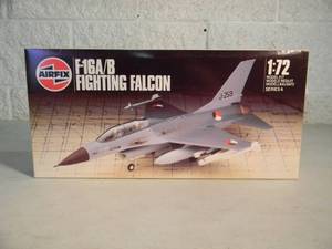 NEW IN BOX - AIRFIX 172 SCALE MODEL KIT F-16 AB FIGHTING FALCON #04025 - GREAT PIECE - SEE PICTURES