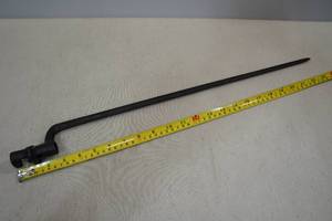 lot 4 image: Antique Spike Bayonet