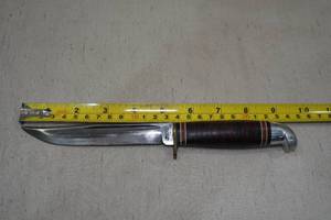 lot 14 image: Western Fixed Blade Knife