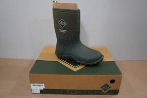 lot 60 image: Muck Boots Mens Edgewater Classic Mid Boots -Size 5