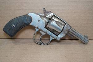 lot 1V image: Hopkins & Allen Double Action No 6 .38 S&W Revolver - 2.5 Octagon Barrel