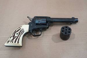 lot 1T image: Jana-Bison .22 LR Single-Action Revolver - .22 Mag Cylinder