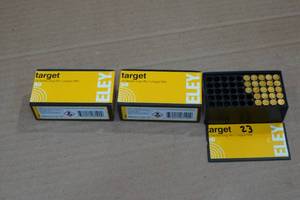 lot 120 image: 123 Eley .22 LR LRN Ammo