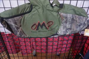 lot 22 image: October Mountain Products Model XB-1 Universal Deluxe Cross Bow Case