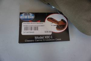 lot 30 image: 30.06 Outdoors Model XBC-1 Classic Cross Bow Case
