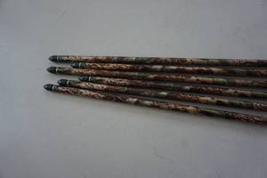 lot 115 image: 6 - Easton XX75 Super Lite 2213 Aluminum Arrows