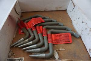 lot 151 image: 6 - Game Tracker Brand Heavy Duty Extra Sharp Easy Start Screw In Tree Stand Steps