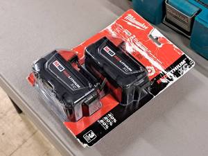 lot 163 image: Lot of (2) Milwaukee M18 Red Lithium XC Cordless Tool Batteries (New)