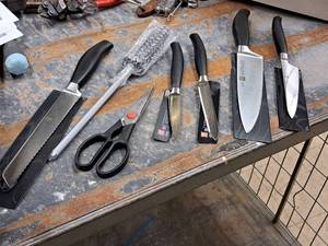 lot 187 image: Cutlery Set - Knives, Sharpener, Scissors