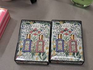 lot 221 image: Gucci Flora Perfume