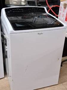 lot 1 image: Whirpool 28 Top-Load Clothes Washing Machine WTW7300DW0