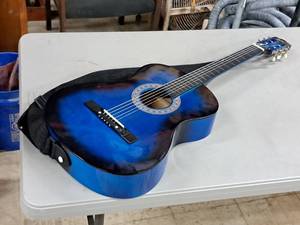 lot 9 image: BC Acoustic Guitar