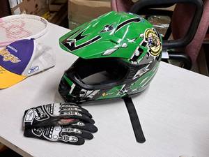 lot 45 image: Thor Motorcycle Racing Helmet and Gloves
