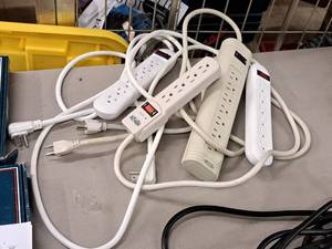 lot 62 image: Lot of (4) Power Strip  Surge Protectors