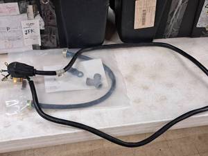 lot 85 image: Appliance Power Cord 6 with Hose and Gasket Kit