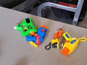 lot 116 image: Lot of (4) Small Nerf Handguns