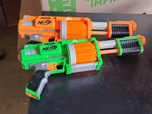 lot 120 image: Lot of (2) Nerf Guns Dart Tag