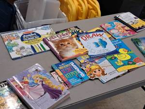 lot 207 image: Lot of  Assorted Childrens Books - How To Draw, Jumbo Coloring Pad, Moments To Treasure, Lets Color, and more
